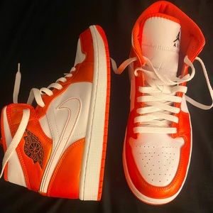 Air Jordan naranjas